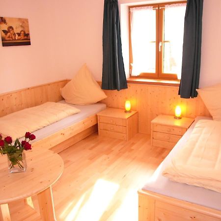 Gaestehaus Weissenbauer Ленггрис Экстерьер фото